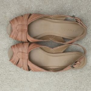 Vintage St. John's Bay sandals 6.5